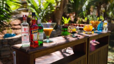 Garden to Glass: Crafting the Ultimate Outdoor Cocktail Space in 2026