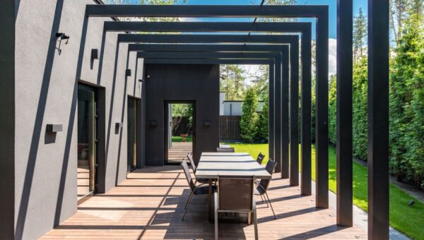Modern Pergola Designs: Elevate Your Outdoor Space in 2026
